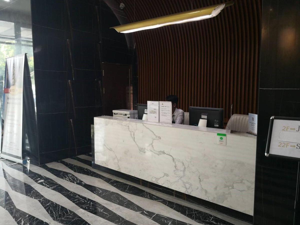 פנום פן Eastland Hotel & Apartment מראה חיצוני תמונה
